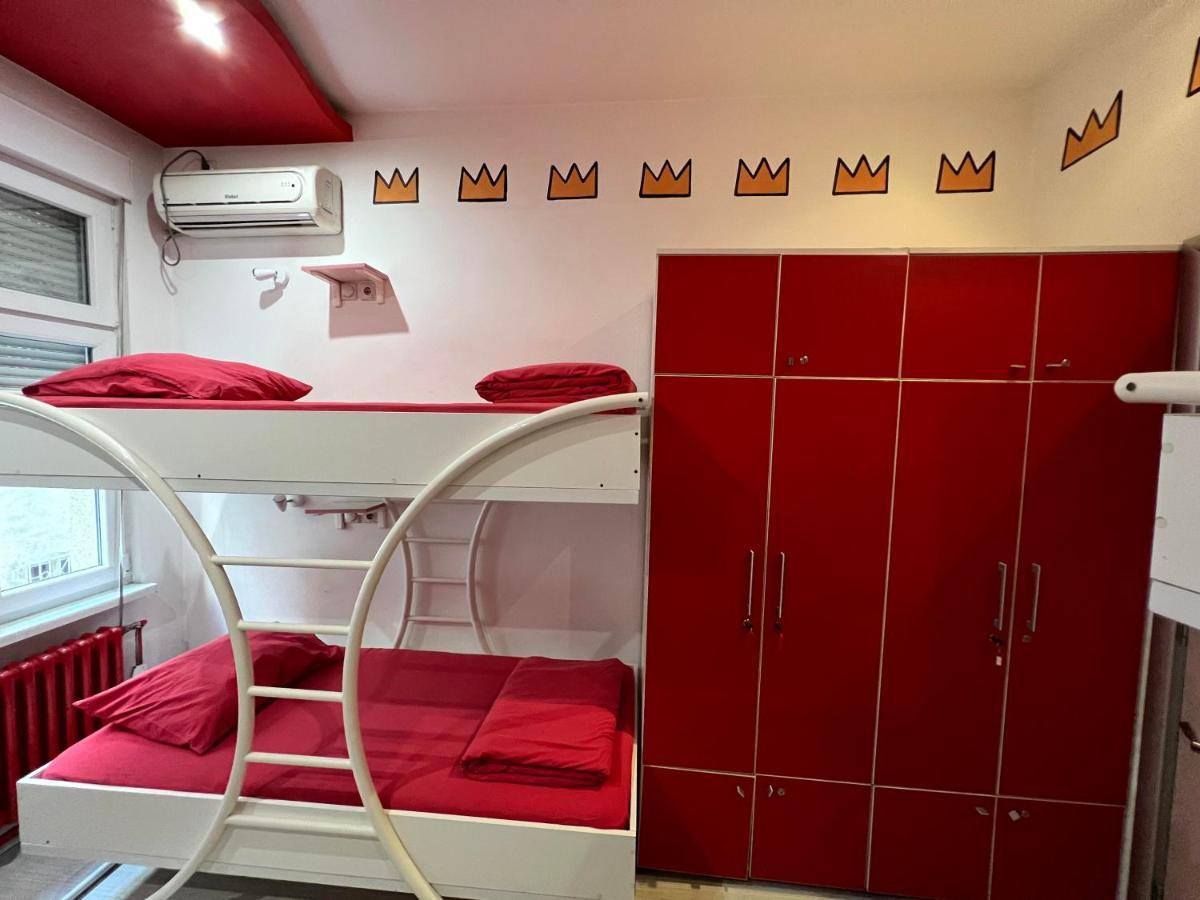 Pop Art Vandrarhem Belgrad Exteriör bild